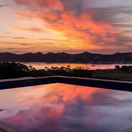 With Panoramic View And Heated Pool Bonifacio (Corsica)